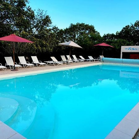 Hotel Les Persedes Lavilledieu  Exterior foto